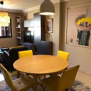 https://apartamento-plaza-del-cristo-la-laguna.adeje-hotels.com